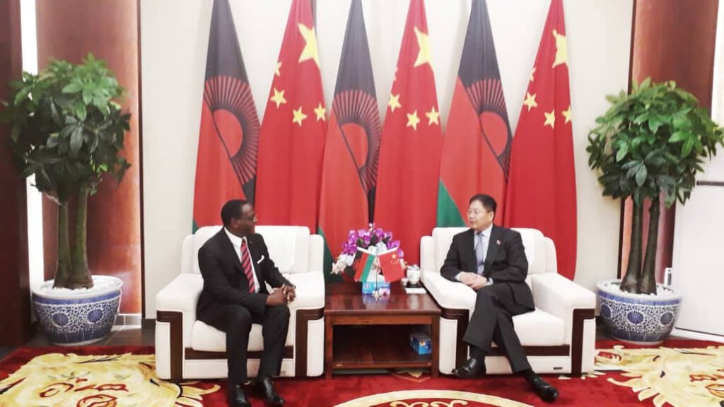 Lazarus Chakwera With China Minister