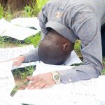 Shepherd Bushiri Praying With Messages