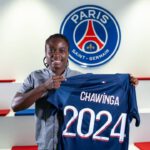 Holding 2024 Psg Jersey