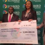 Sunbird donates K5 million towards Presidential Charity Golf Initiative - Malawi 24