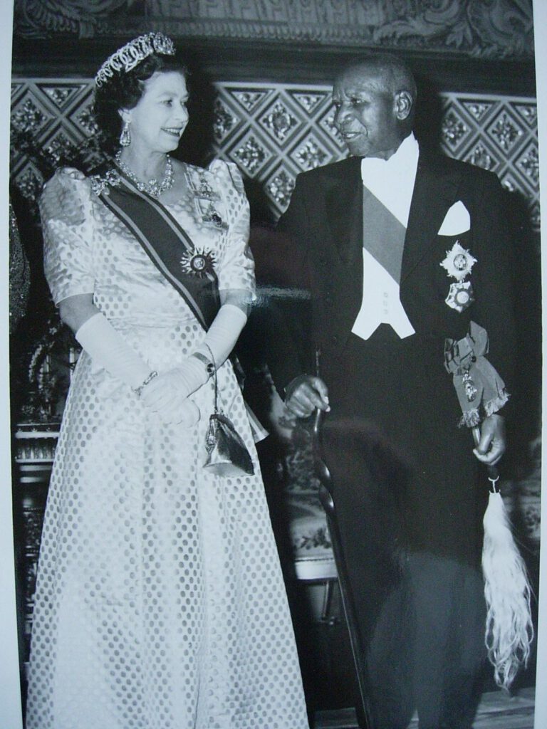 Kamuzu Banda With Queen Elizabeth