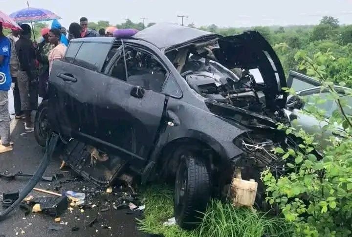 Insurance sector posts gains amid liquidity strain in 2025