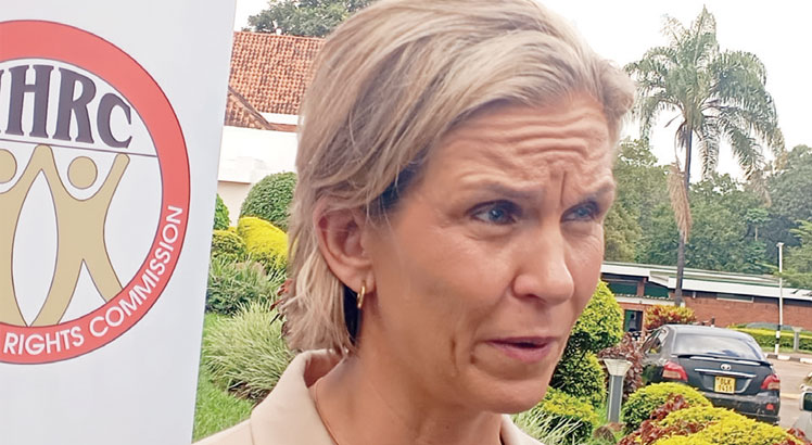 Govt dares businesses on decent jobs, human rights